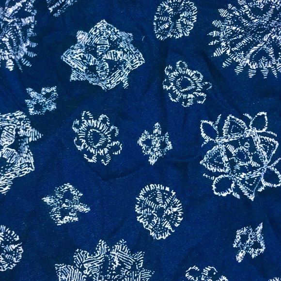 Vintage 80s Norton McNaughton Navy Blue White Medallion Rayon Midi Skirt M L - Picture 6 of 7